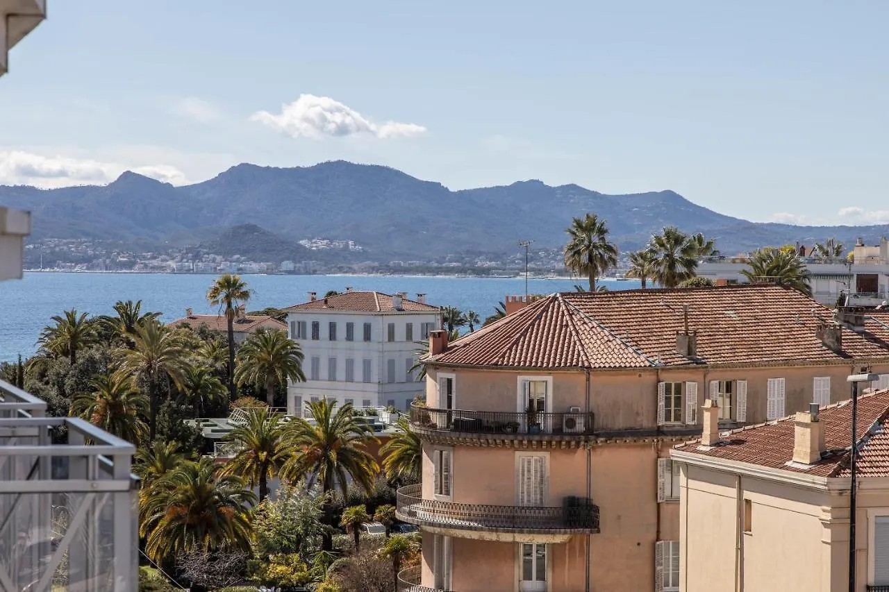 Lb Vacation Rentals I Cannes Center, Renovated Apartment With Balcony, Ideal For Holidays Or Congress! 0*,  Frankrike
