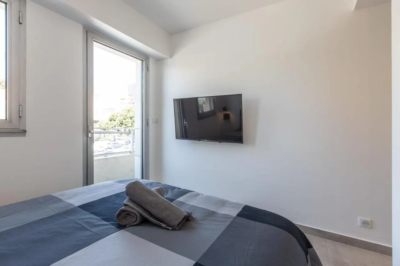 Lb Vacation Rentals I Cannes Center, Renovated Apartment With Balcony, Ideal For Holidays Or Congress! Frankrike