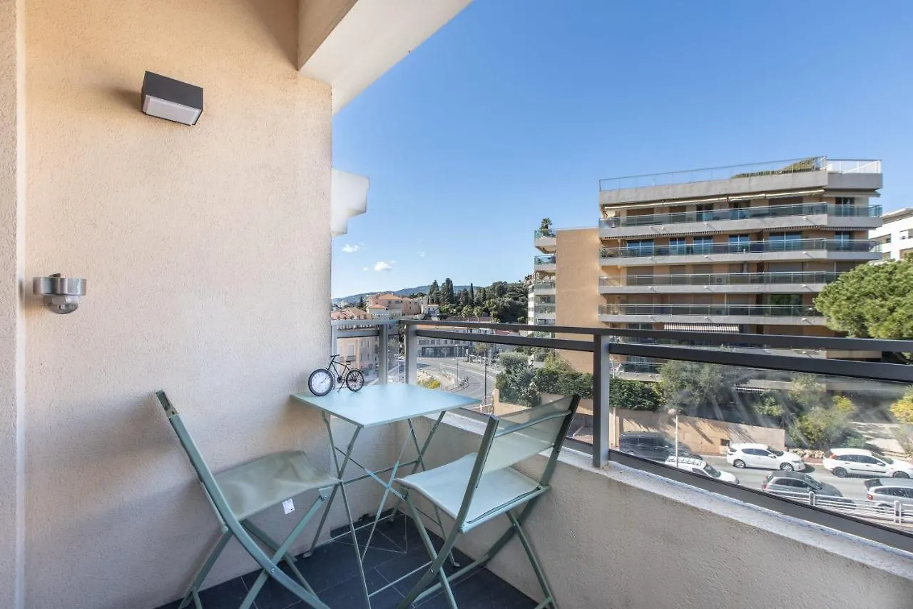 Lb Vacation Rentals I Cannes Center, Renovated Apartment With Balcony, Ideal For Holidays Or Congress!