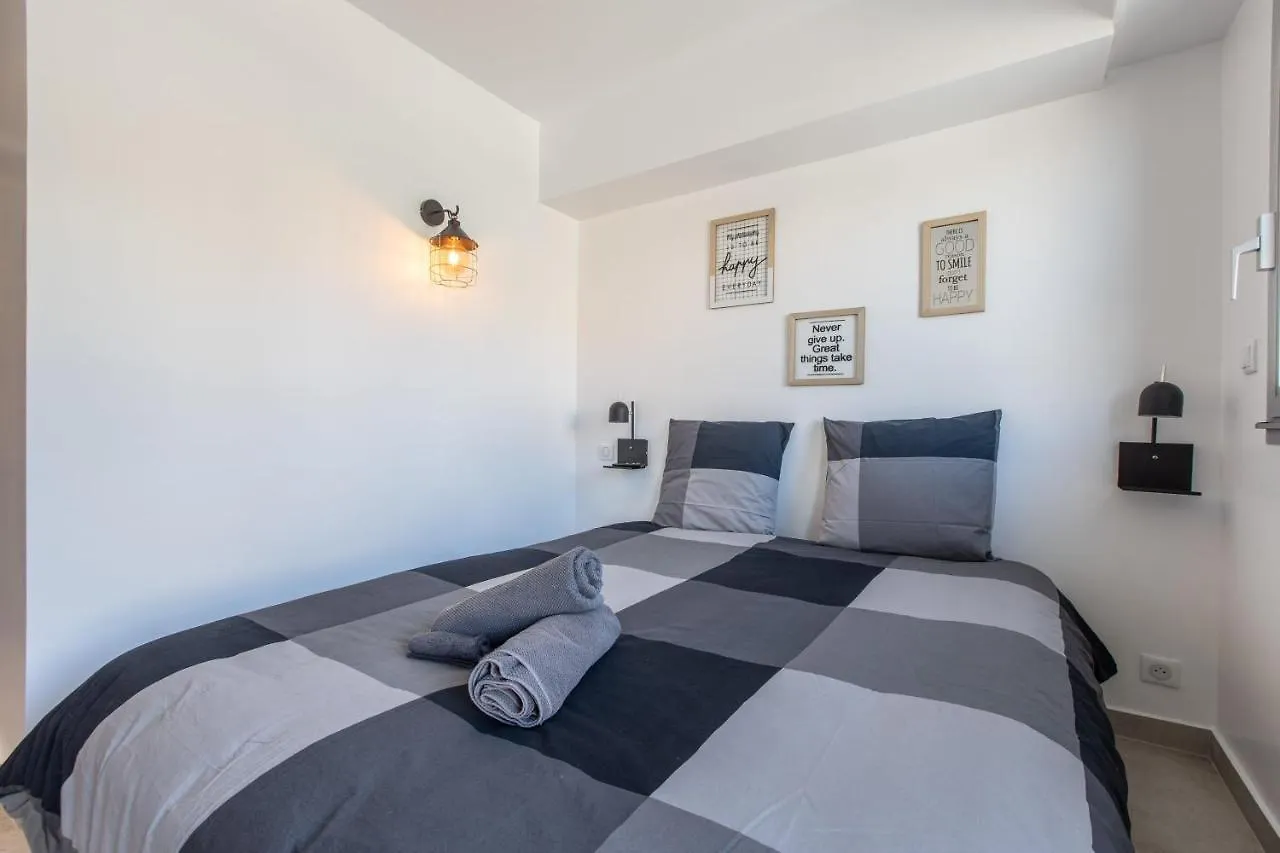 Lb Vacation Rentals I Cannes Center, Renovated Apartment With Balcony, Ideal For Holidays Or Congress!